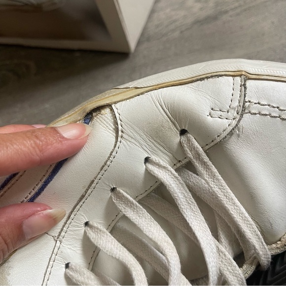 Golden Goose White Sneakers Slide with Red Star and Blue Trim - Picture 5 of 11